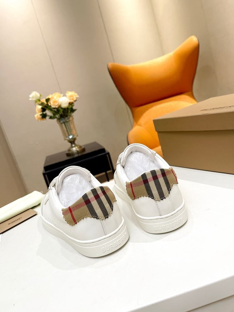 Burberry Low Shoes